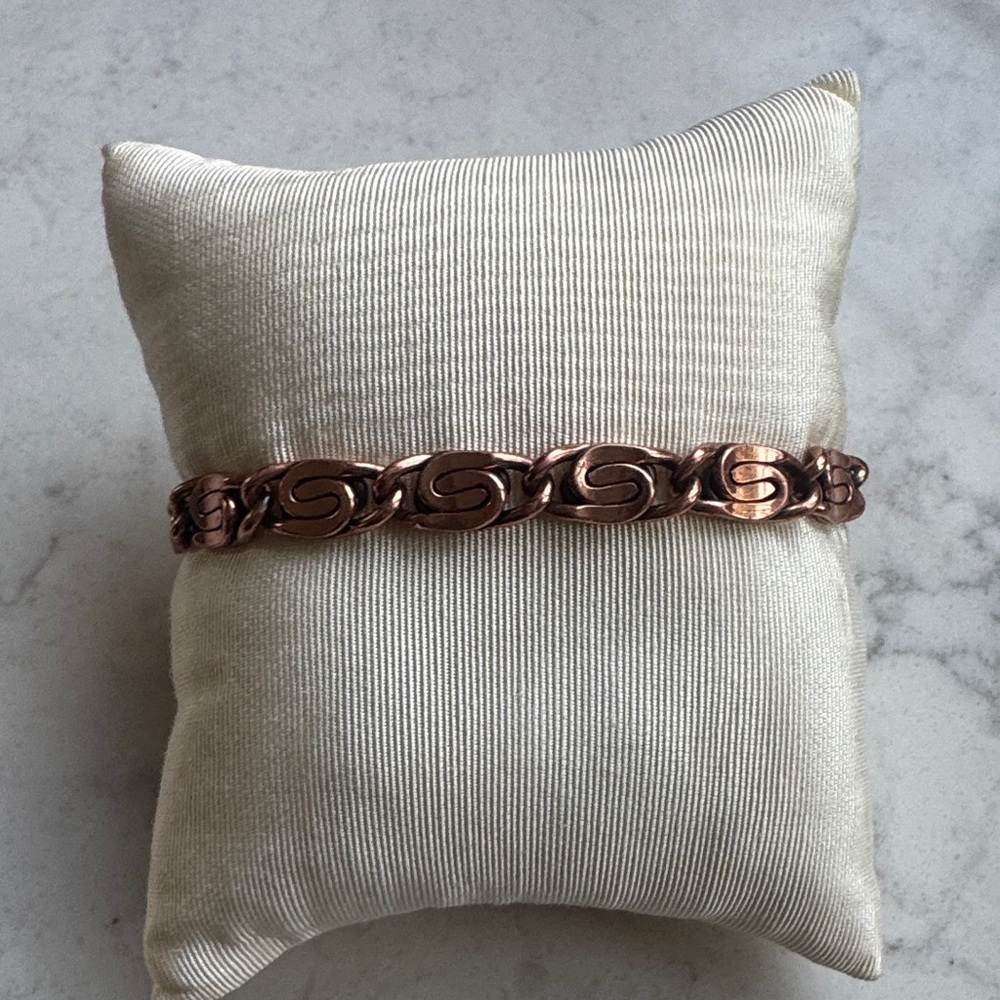 Pure Heavy Copper Scroll Bracelet 9 in with Sister Clasp